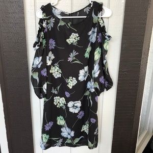 Roz&Ali Women Black Floral Print Shift Dress Sz 4